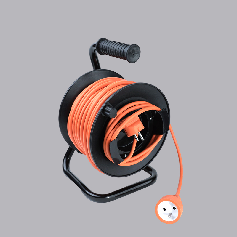 F42R-25 Produžni kabel francuskog tipa, kolut za kabel od 25 m