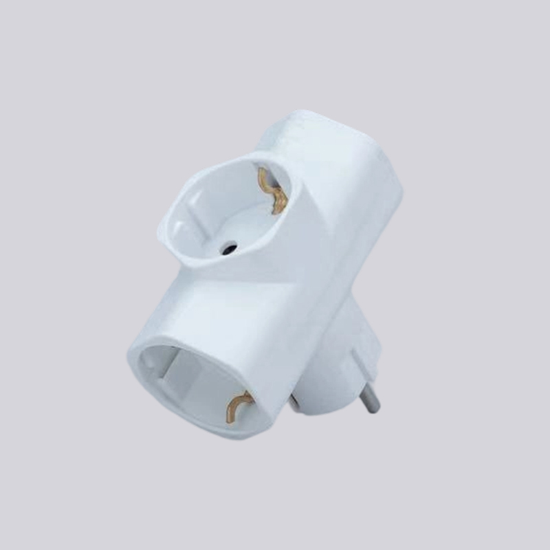 G01-03 adapter njemačkog tipa s tri okrugla utikača